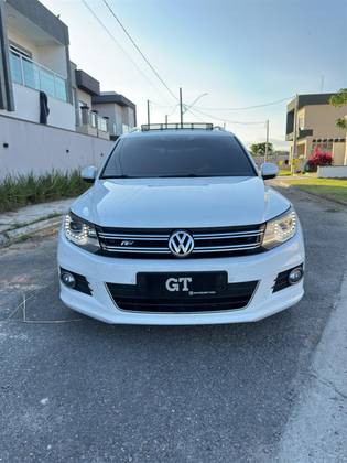 VOLKSWAGEN TIGUAN 2.0 TSI R-LINE 16V TURBO GASOLINA 4P TIPTRONIC VOLKSWAGEN TIGUAN 2.0 TSI R-LINE 16V TURBO GASOLINA 4P TIPTRONIC